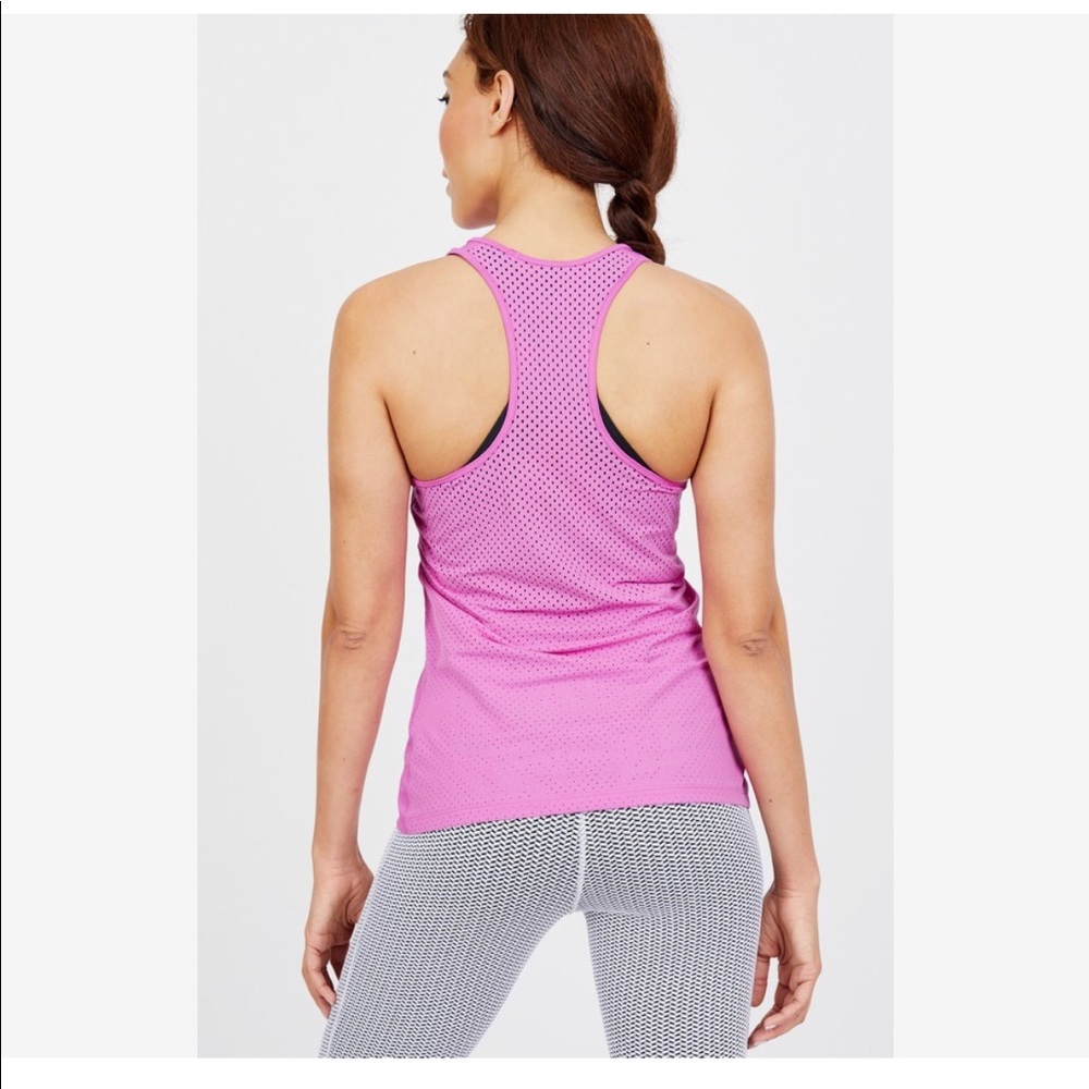 Nike
Mesh Back Tank - Picture 4 of 4